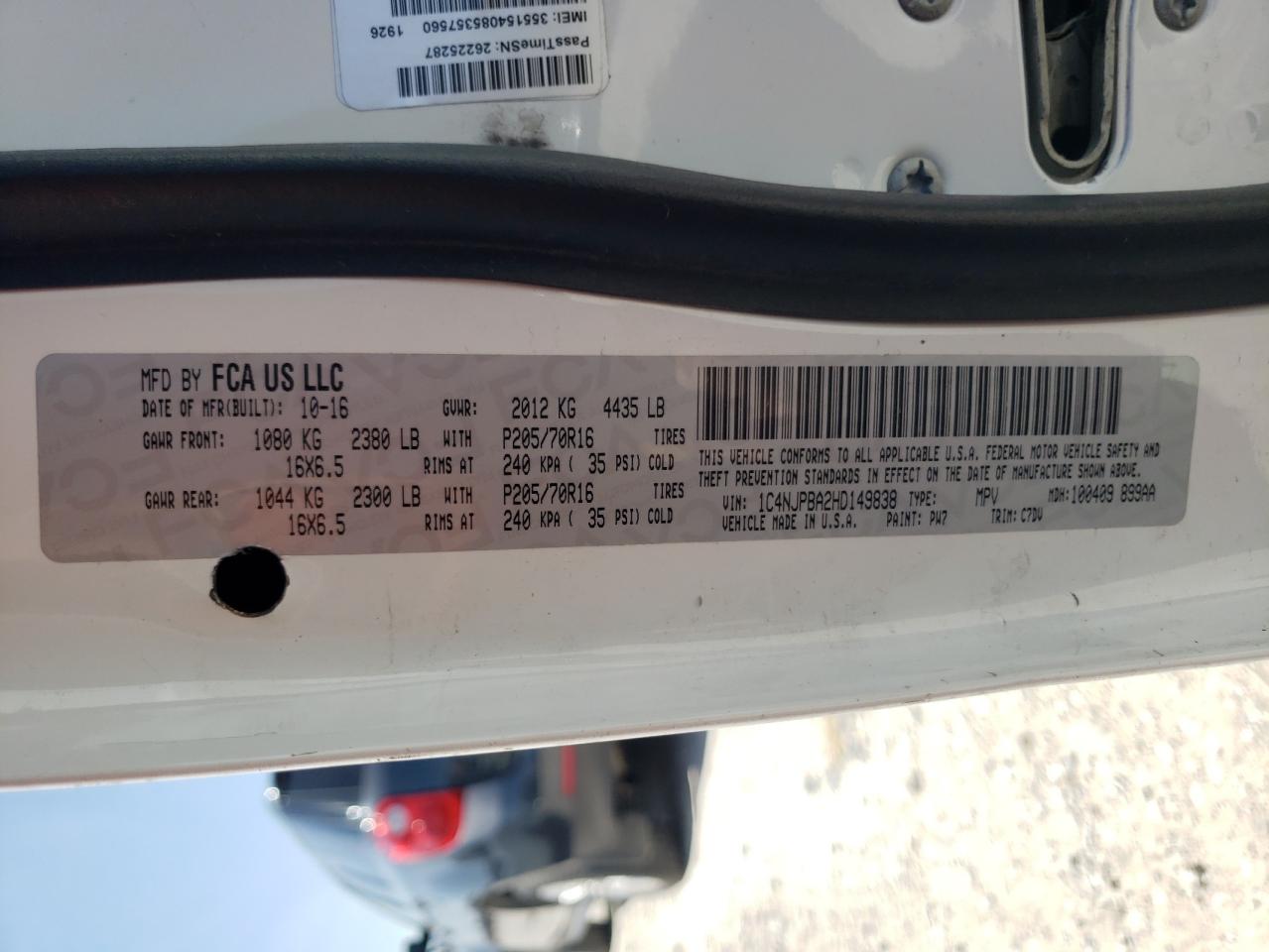Photo 10 from auction – 2017 JEEP PATRIOT SP with VIN 1C4NJPBA2HD149838