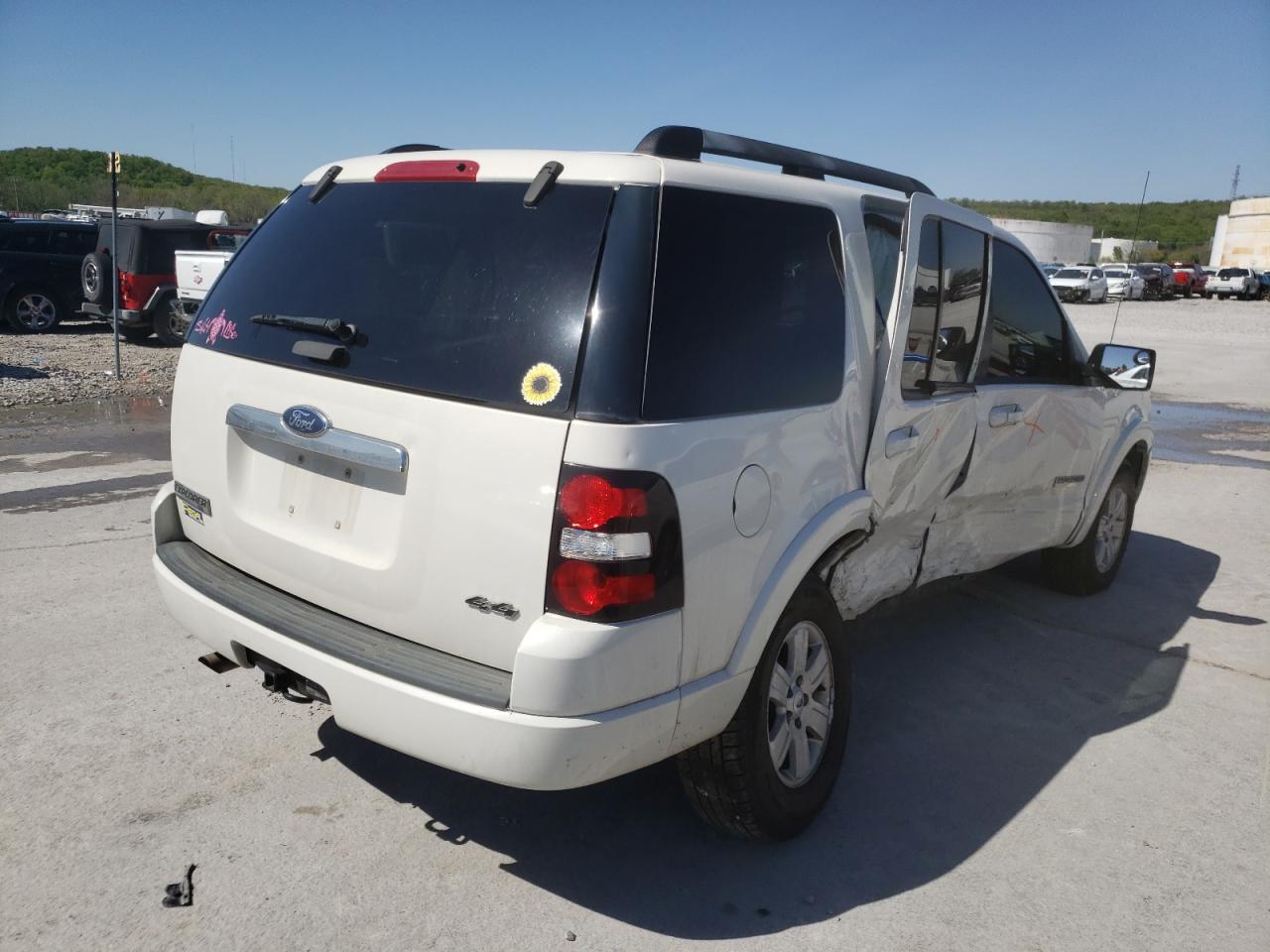 Photo 4 from auction – 2008 FORD EXPLORER X with VIN 1FMEU73E58UA84360