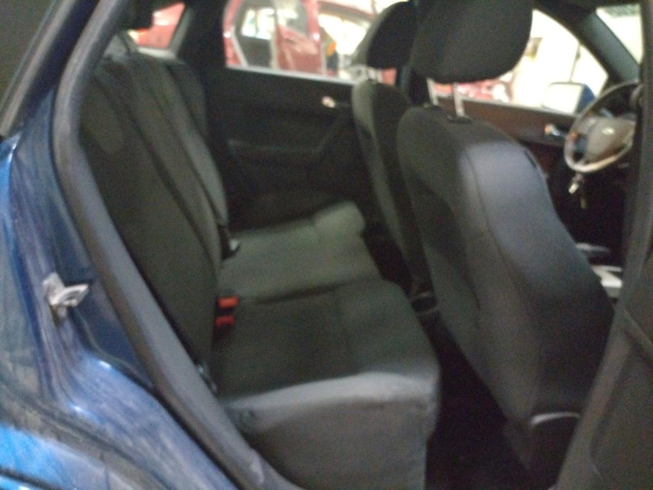 Photo 6 from auction – 2009 FORD FOCUS SES with VIN 1FAHP36N99W253191