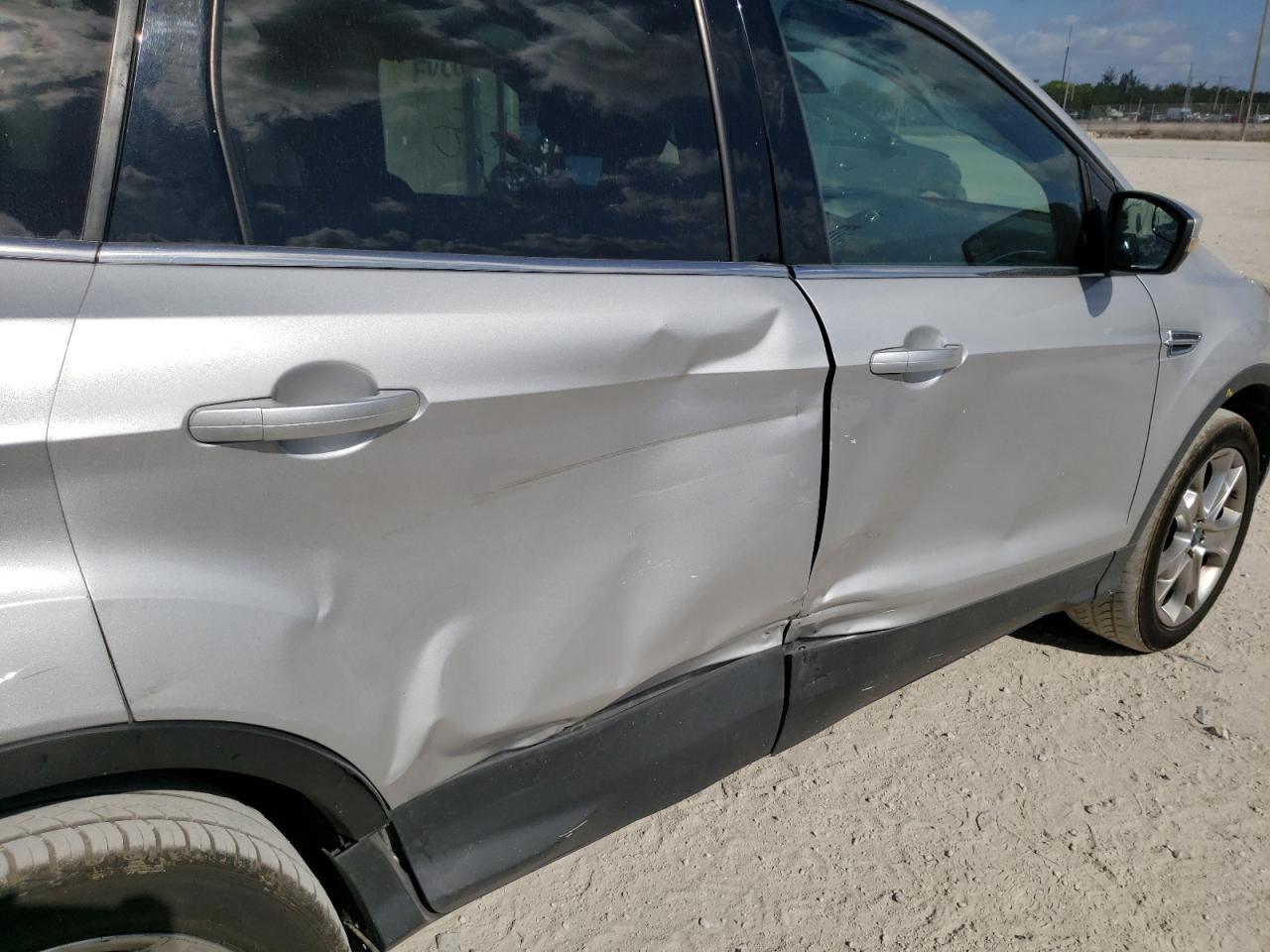 Photo 9 from auction – 2013 FORD ESCAPE SEL with VIN 1FMCU0H91DUB16001