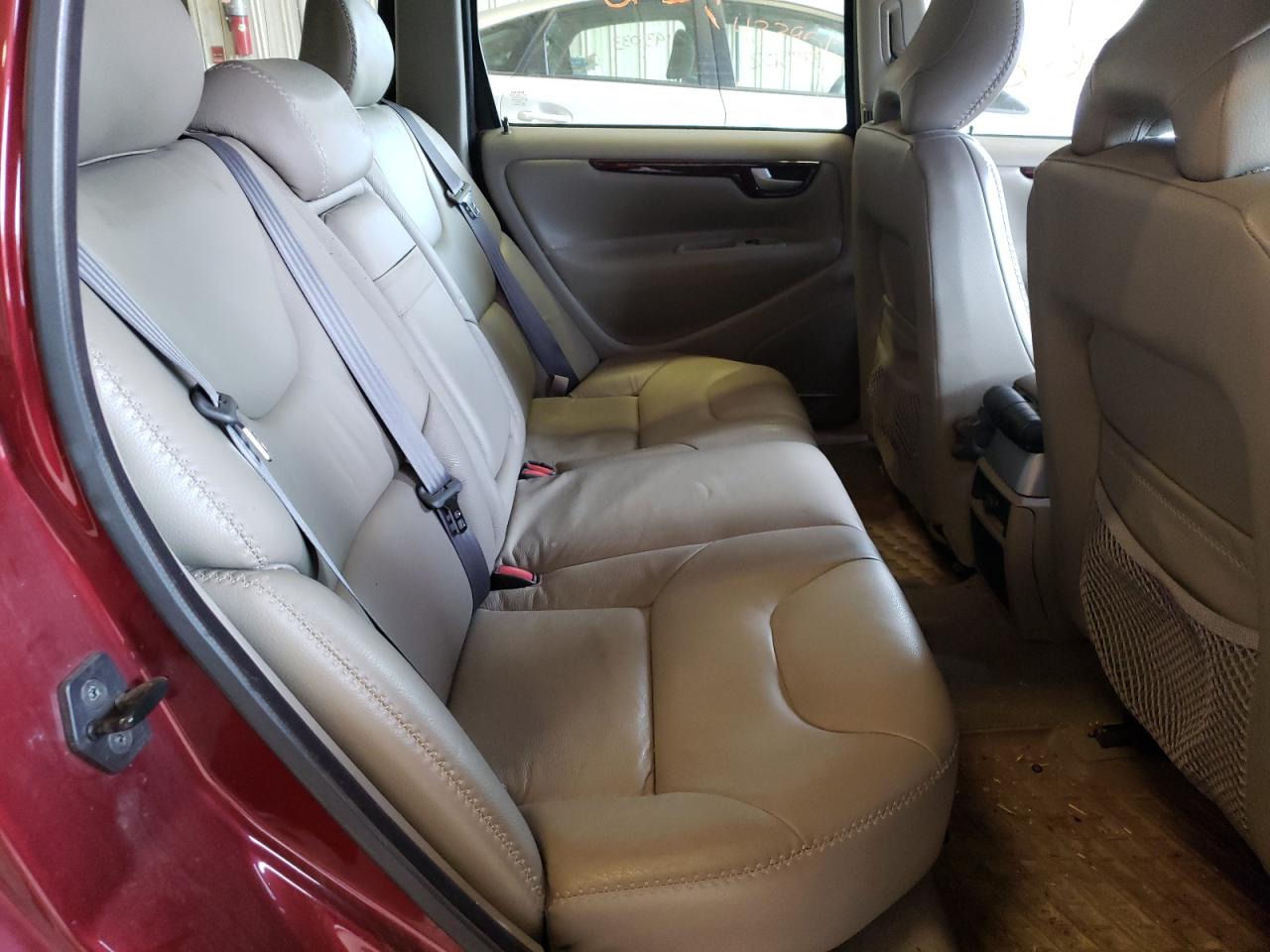 Photo 6 from auction – 2004 VOLVO XC70 with VIN YV1SZ59HX41149692