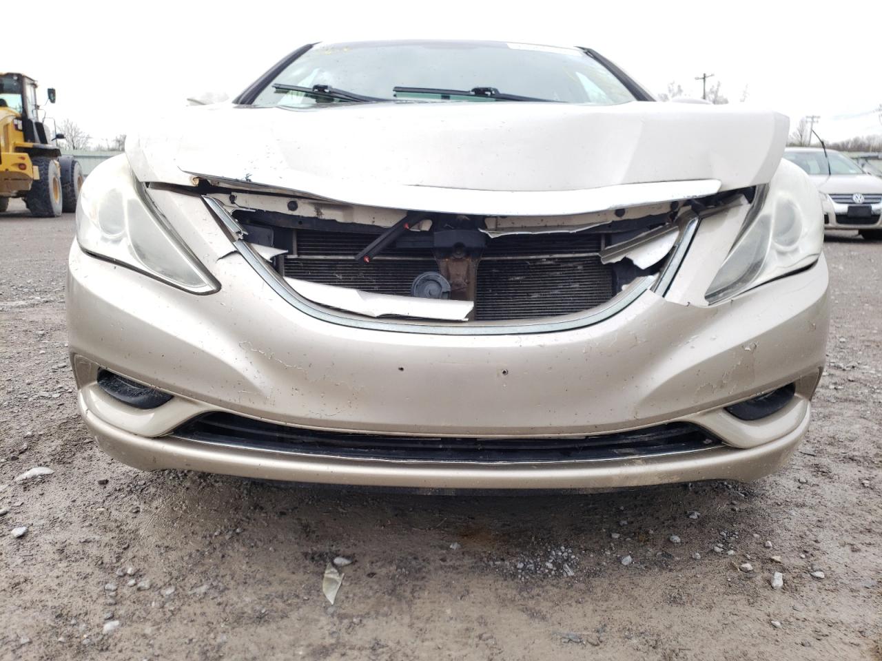Photo 9 from auction – 2011 HYUNDAI SONATA GLS with VIN 5NPEB4AC8BH185047