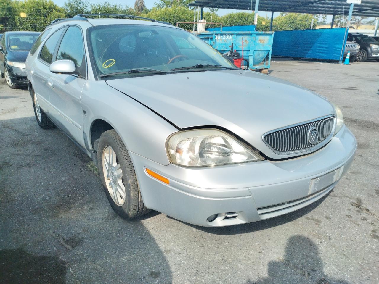 Photo 9 from auction – 2005 MERCURY SABLE LS P with VIN 1MEFM59S95A611418