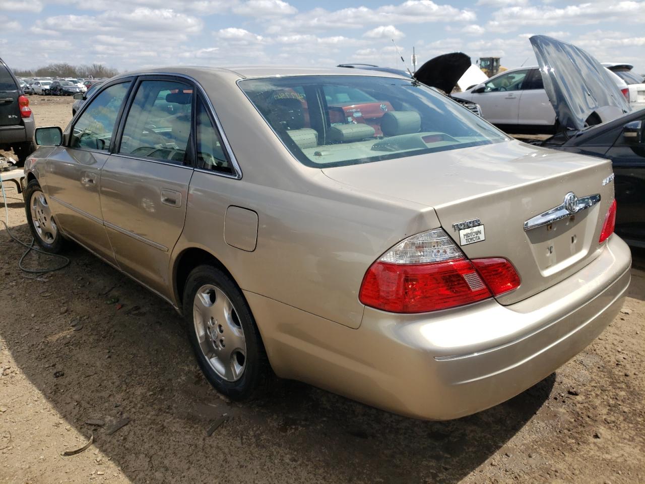 Photo 3 from auction – 2004 TOYOTA AVALON XL with VIN 4T1BF28B44U363260