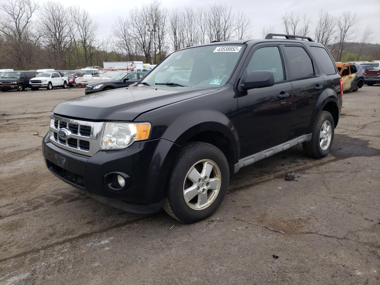 Photo 2 from auction – 2009 FORD ESCAPE XLT with VIN 1FMCU93G49KC25582