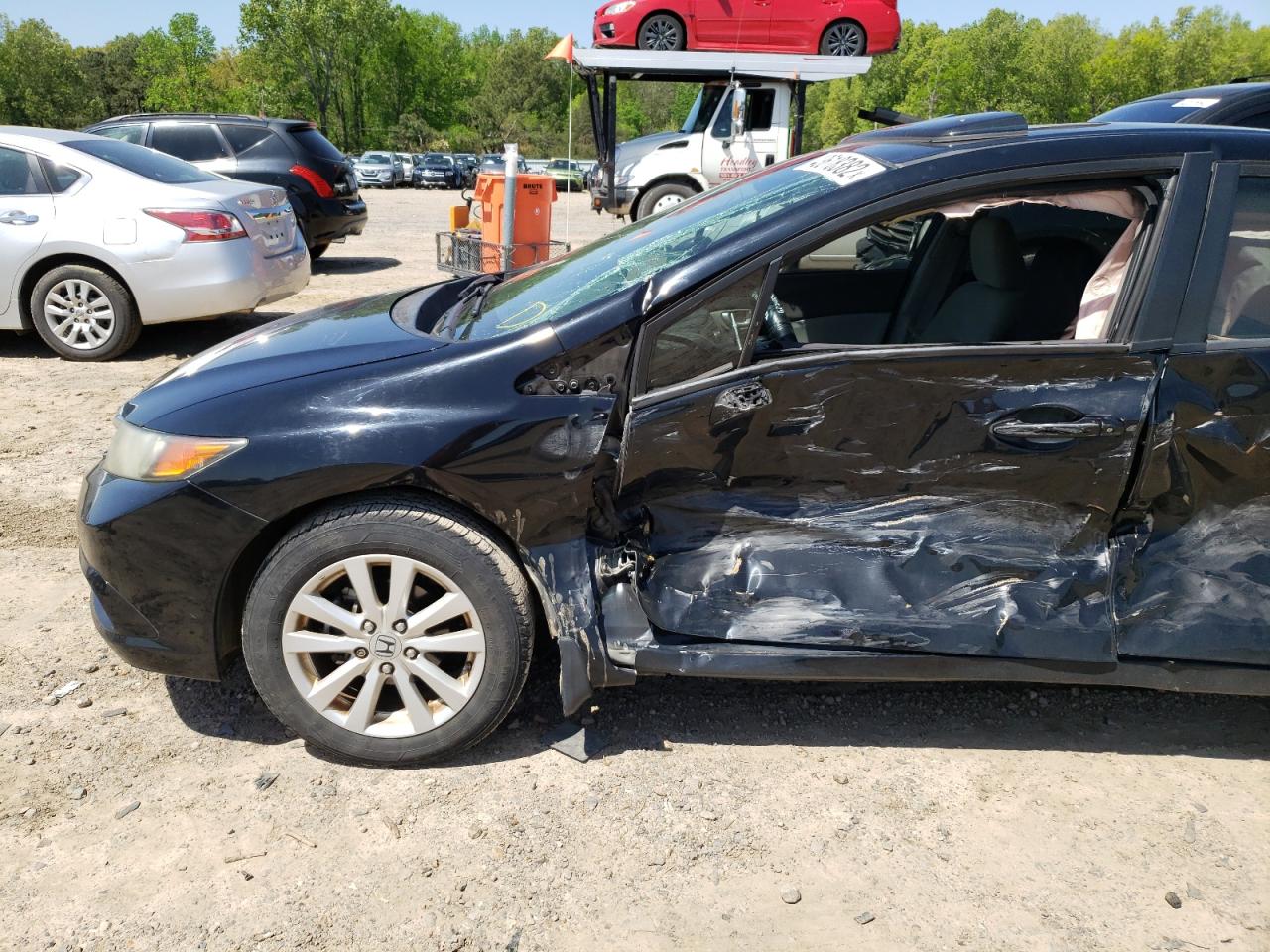 Photo 9 from auction – 2012 HONDA CIVIC EX with VIN 19XFB2F85CE064866