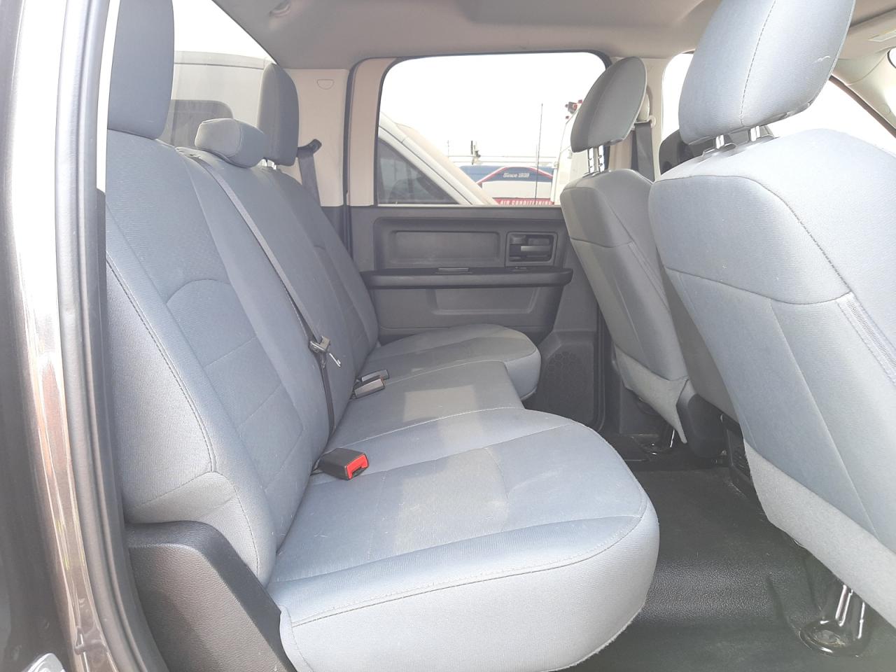 Photo 6 from auction – 2017 RAM 2500 ST with VIN 3C6UR5HL8HG685947