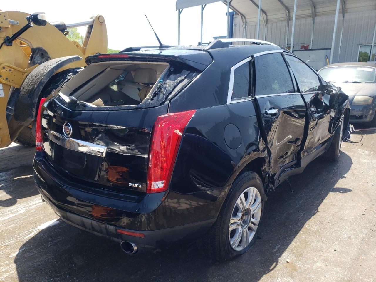 Photo 4 from auction – 2012 CADILLAC SRX LUXURY with VIN 3GYFNAE37CS510180