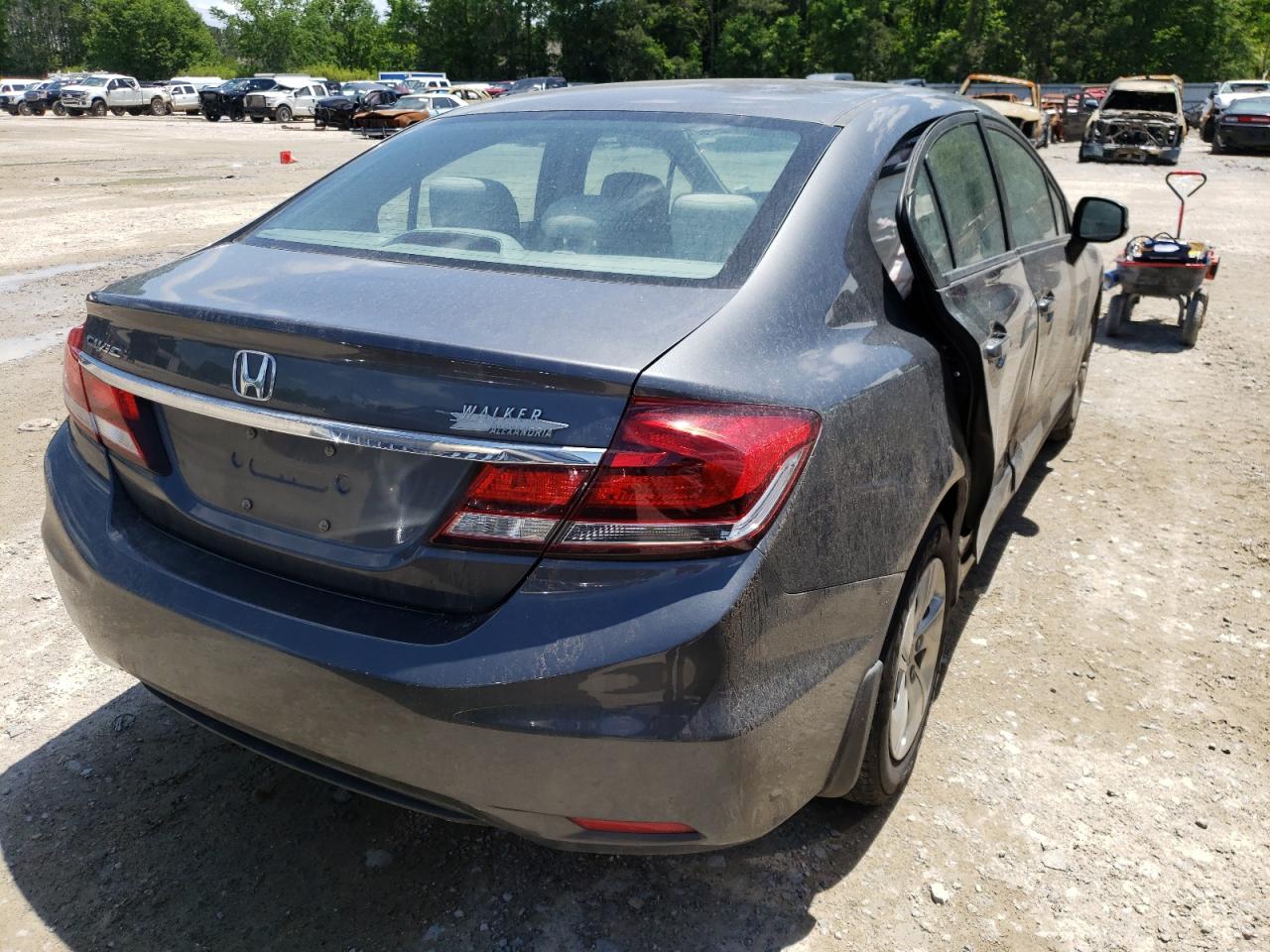 Photo 4 from auction – 2013 HONDA CIVIC LX with VIN 2HGFB2F50DH565564