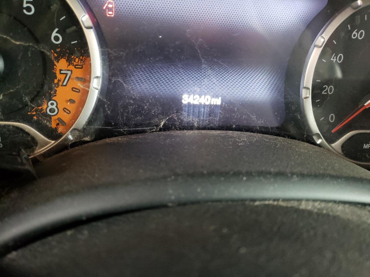 Photo 8 from auction – 2017 JEEP RENEGADE T with VIN ZACCJBCB9HPE43854