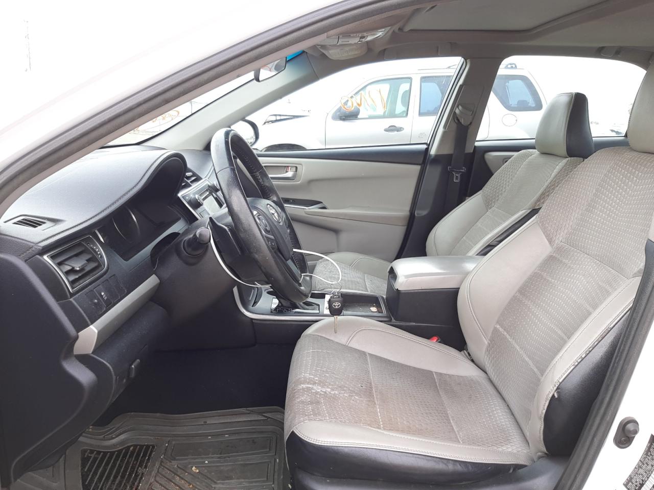 Photo 5 from auction – 2015 TOYOTA CAMRY LE with VIN 4T1BF1FK3FU069719