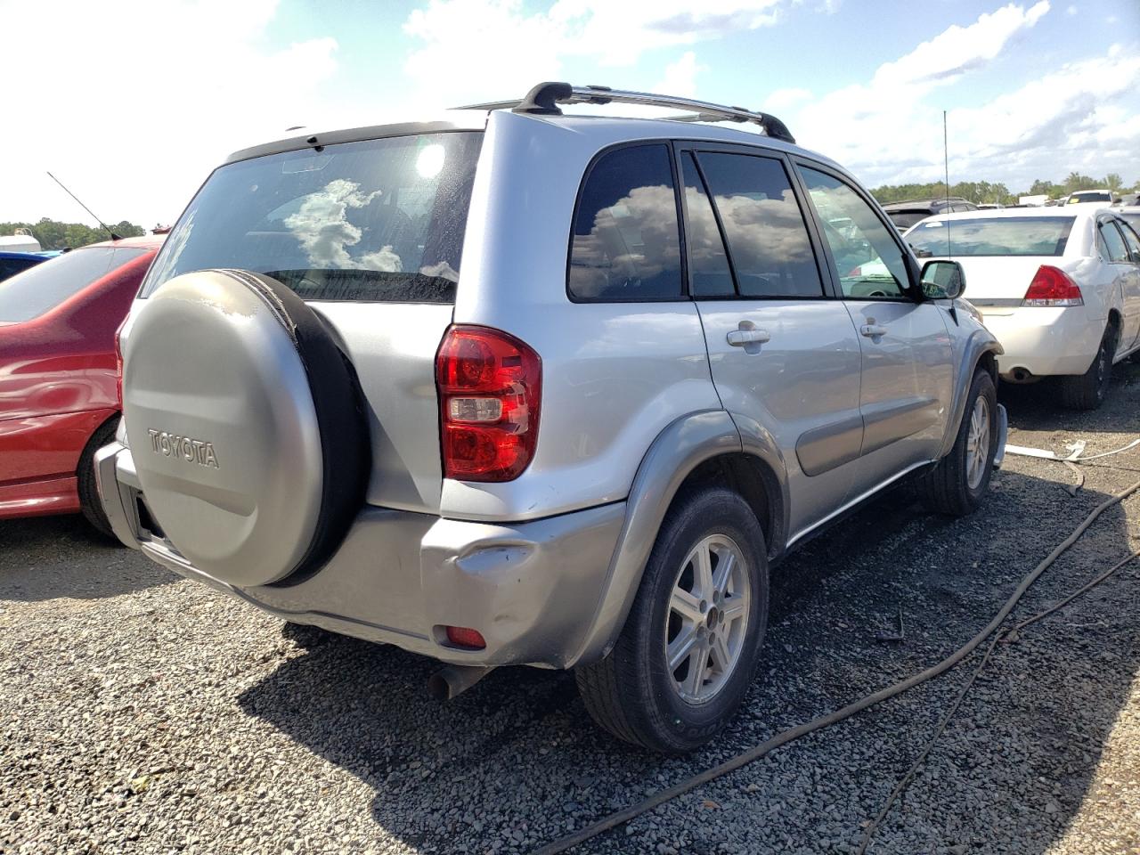 Photo 4 from auction – 2005 TOYOTA RAV4 with VIN JTEGD20VX56003210