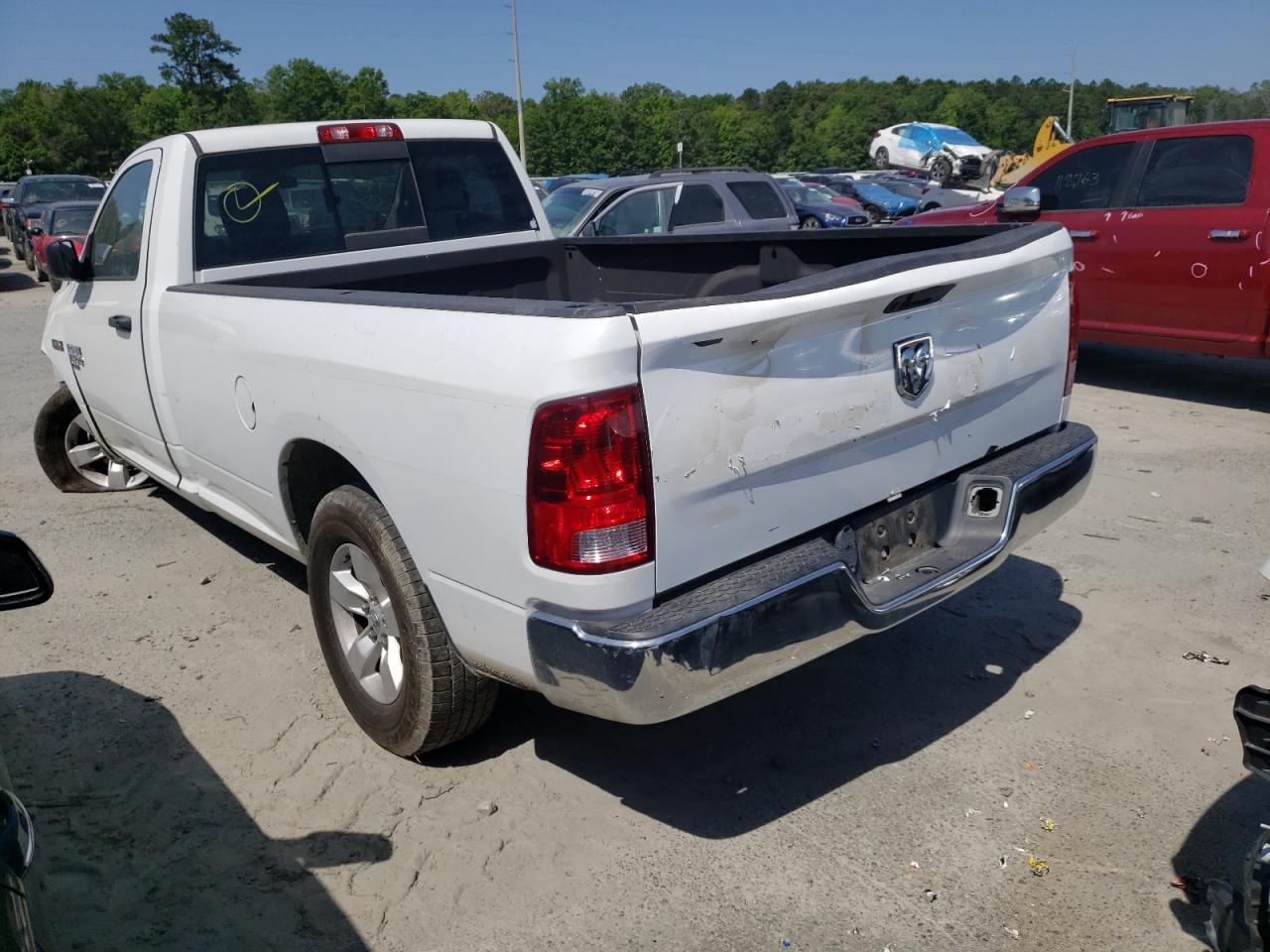 Photo 3 from auction – 2019 RAM 1500 CLASS with VIN 3C6JR6DT3KG674828