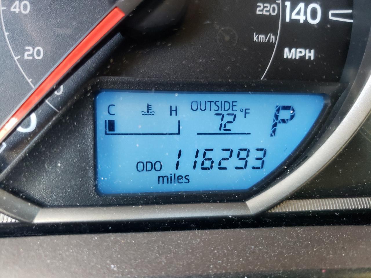 Photo 8 from auction – 2015 TOYOTA RAV4 LE with VIN JTMZFREV6FJ035613