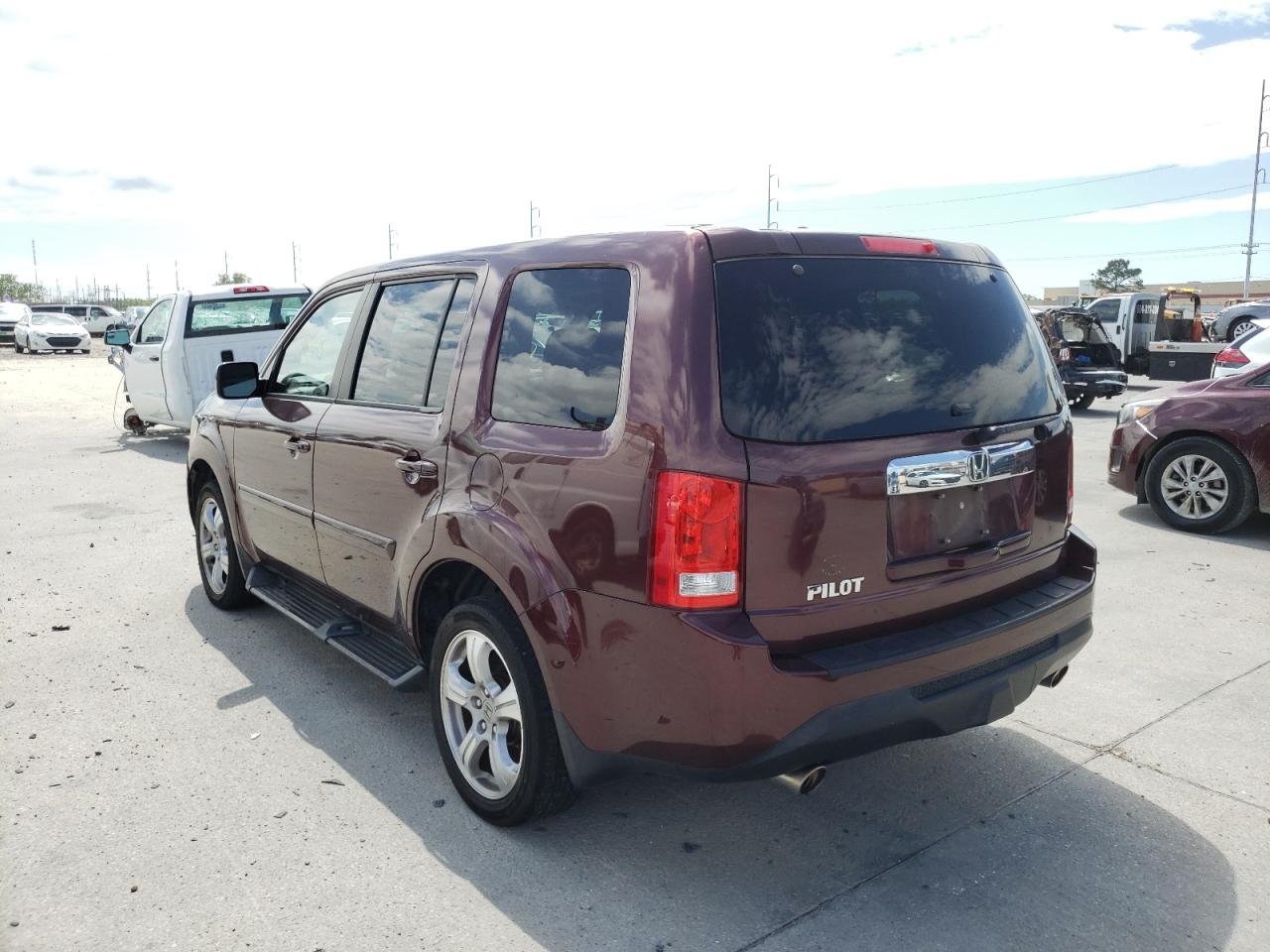 Photo 3 from auction – 2012 HONDA PILOT EXL with VIN 5FNYF3H61CB012403