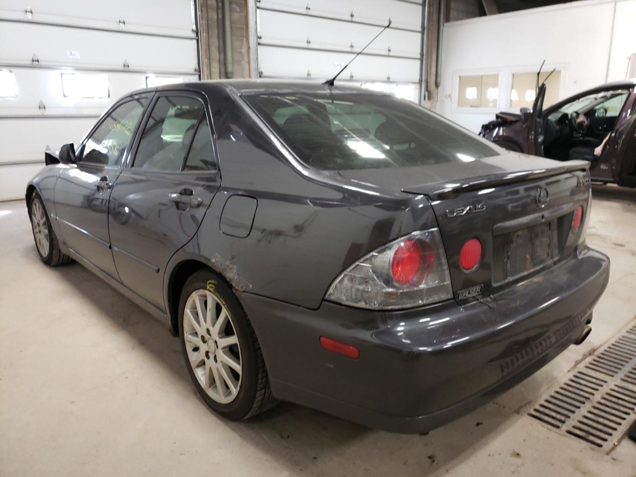 Photo 3 from auction – 2003 LEXUS IS 300 with VIN JTHBD192530079918
