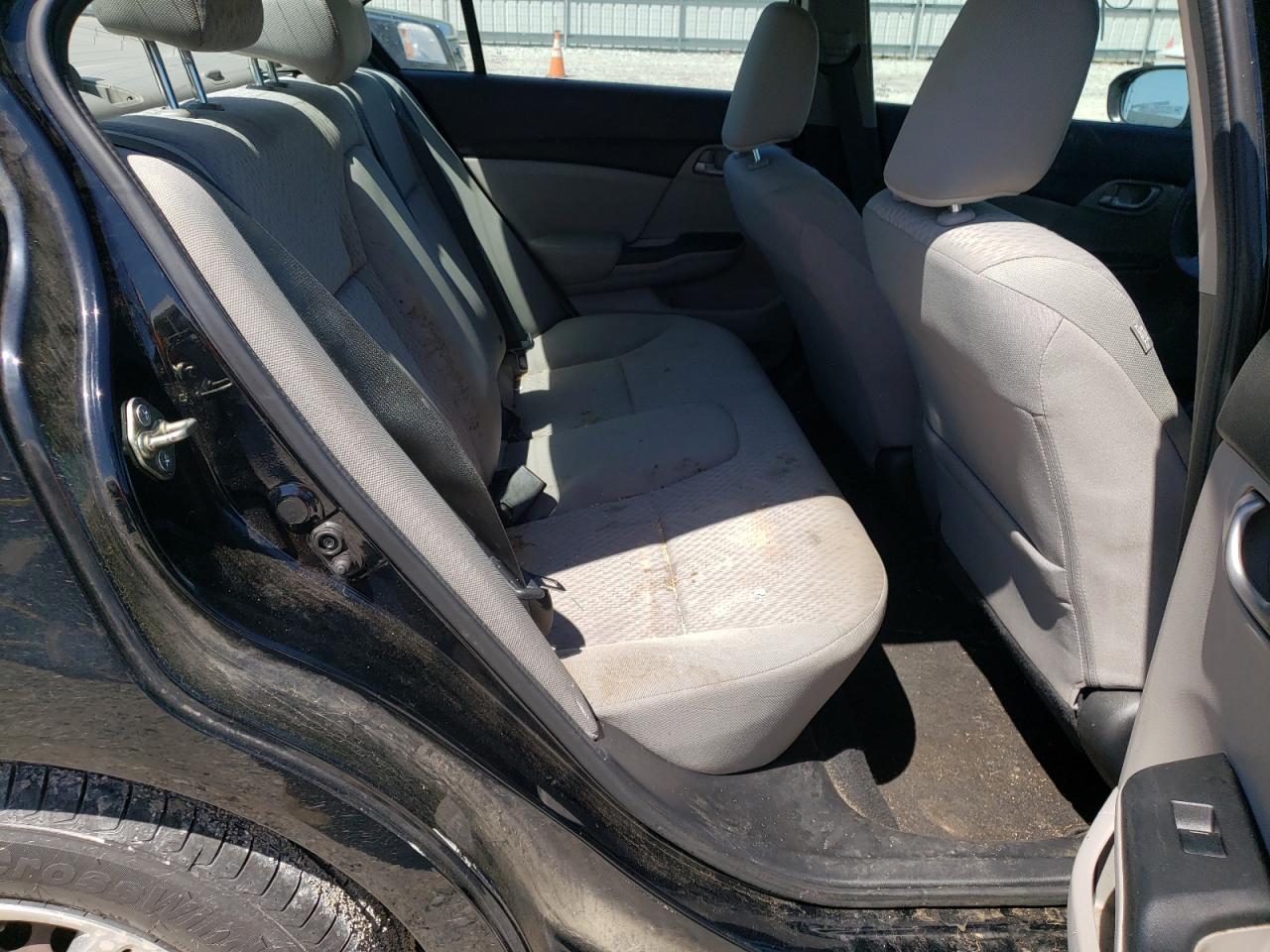 Photo 6 from auction – 2014 HONDA CIVIC LX with VIN 19XFB2F58EE038898