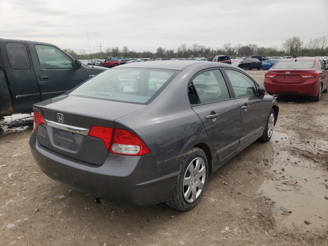 Photo 4 from auction – 2011 HONDA CIVIC LX with VIN 19XFA1F53BE000889