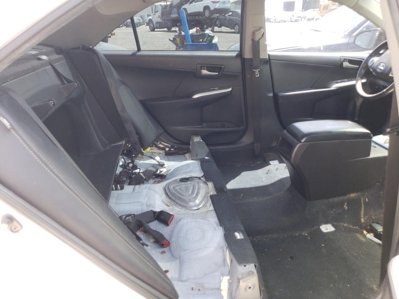 Photo 6 from auction – 2014 TOYOTA CAMRY L with VIN 4T1BF1FK0EU456999