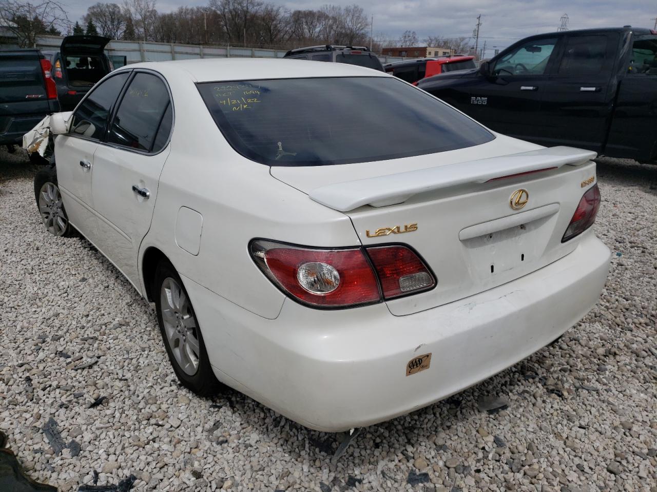 Photo 3 from auction – 2004 LEXUS ES 330 with VIN JTHBA30G145002058