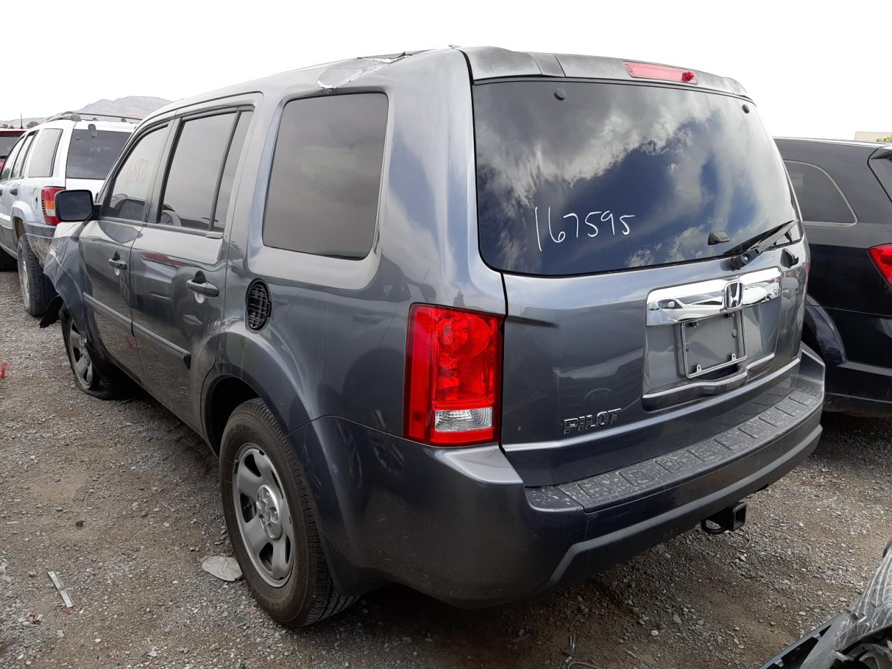 Photo 3 from auction – 2010 HONDA PILOT LX with VIN 5FNYF3H2XAB019361