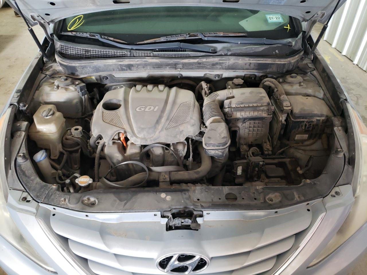 Photo 7 from auction – 2011 HYUNDAI SONATA GLS with VIN 5NPEB4AC1BH046491
