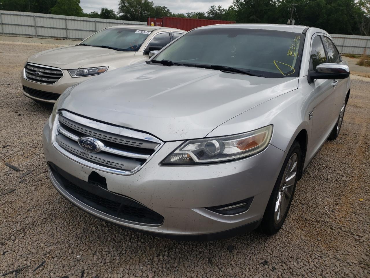 Photo 2 from auction – 2010 FORD TAURUS LIM with VIN 1FAHP2FW8AG153942