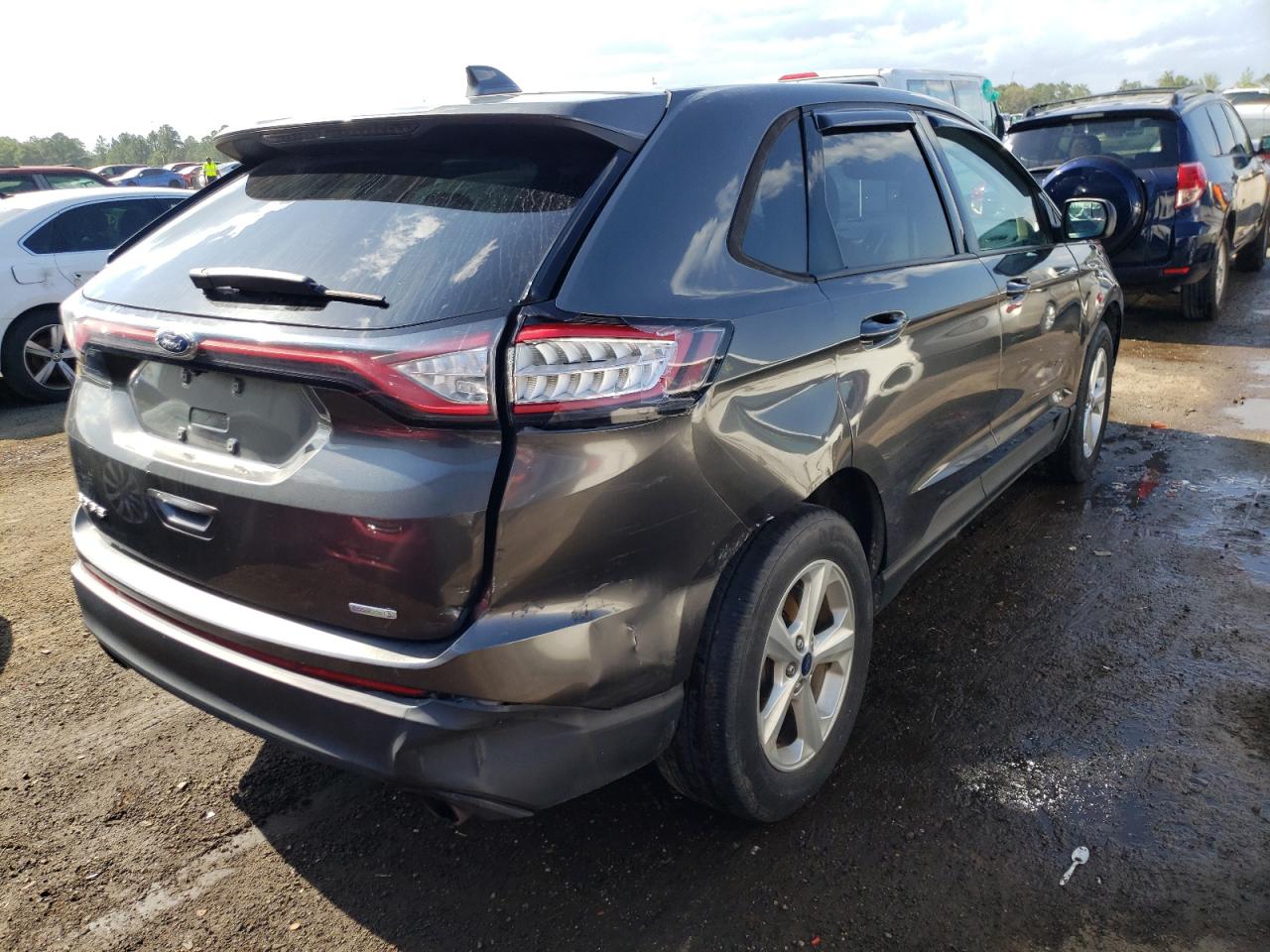 Photo 4 from auction – 2016 FORD EDGE SE with VIN 2FMPK3G97GBB83805