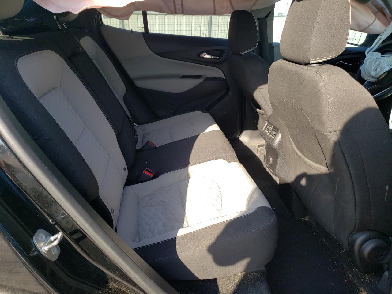 Photo 6 from auction – 2018 CHEVROLET EQUINOX LT with VIN 2GNAXJEV5J6246309