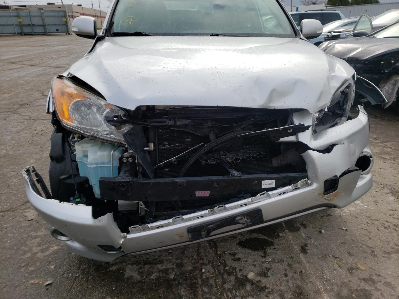 Photo 9 from auction – 2012 TOYOTA RAV4 LIMIT with VIN 2T3DF4DV7CW186939