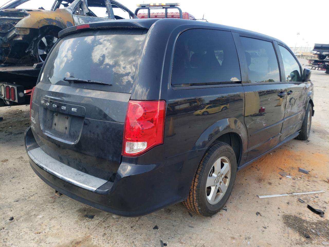 Photo 4 from auction – 2012 DODGE GRAND CARA with VIN 2C4RDGCG1CR104620