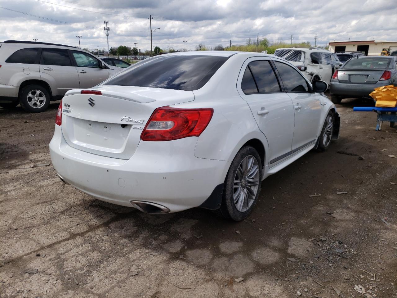 Photo 4 from auction – 2011 SUZUKI KIZASHI SP with VIN JS2RF9A86B6110605