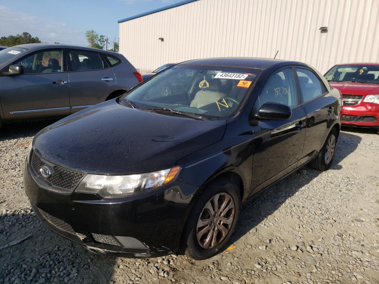 Photo 2 from auction – 2010 KIA FORTE LX with VIN KNAFT4A26A5252815
