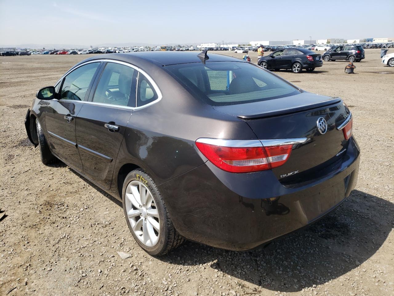 Photo 3 from auction – 2013 BUICK VERANO with VIN 1G4PS5SK6D4167736