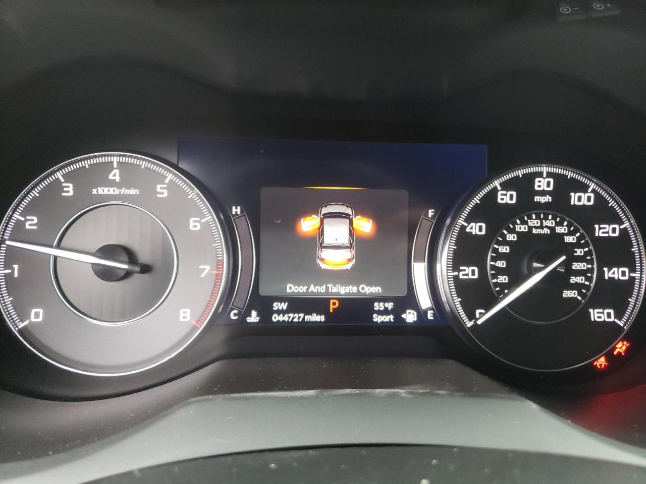Photo 8 from auction – 2019 ACURA RDX with VIN 5J8TC2H38KL027853