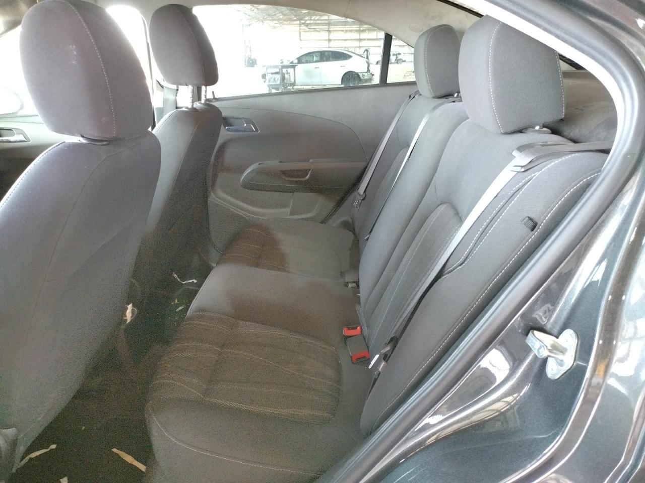 Photo 6 from auction – 2017 CHEVROLET SONIC LT with VIN 1G1JD5SH1H4148728