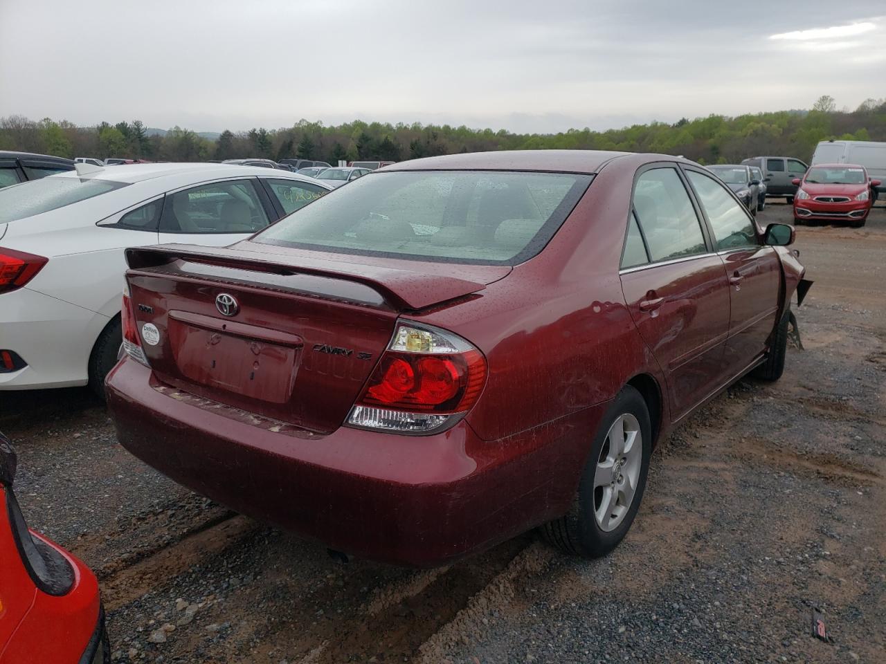 Photo 4 from auction – 2005 TOYOTA CAMRY LE with VIN 4T1BE32K75U058967