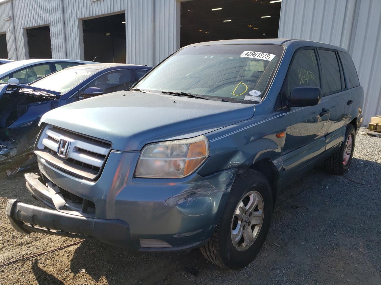 Photo 2 from auction – 2007 HONDA PILOT LX with VIN 5FNYF28187B025542