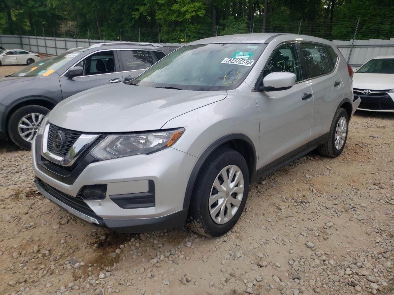 Photo 2 from auction – 2020 NISSAN ROGUE S with VIN KNMAT2MT5LP537180
