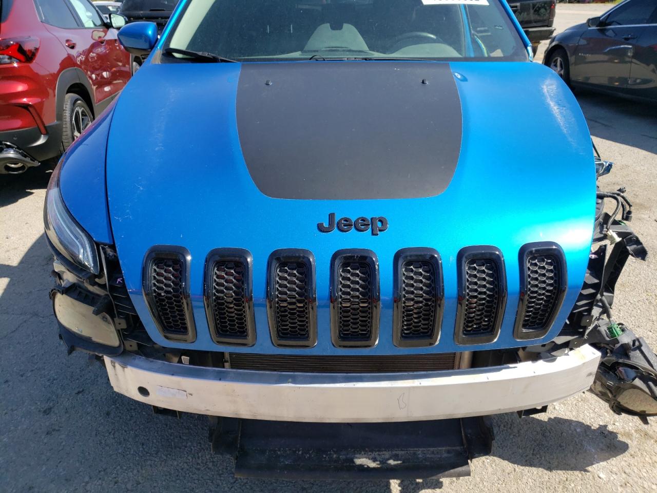 Photo 7 from auction – 2018 JEEP CHEROKEE L with VIN 1C4PJMCB8JD547950