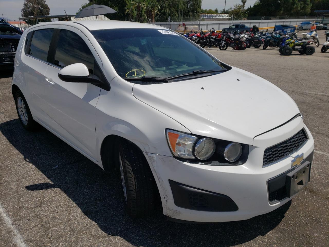 CHEVROLET SONIC LT 2015 with VIN 1G1JC6SH5F4121182 - Photo from auction