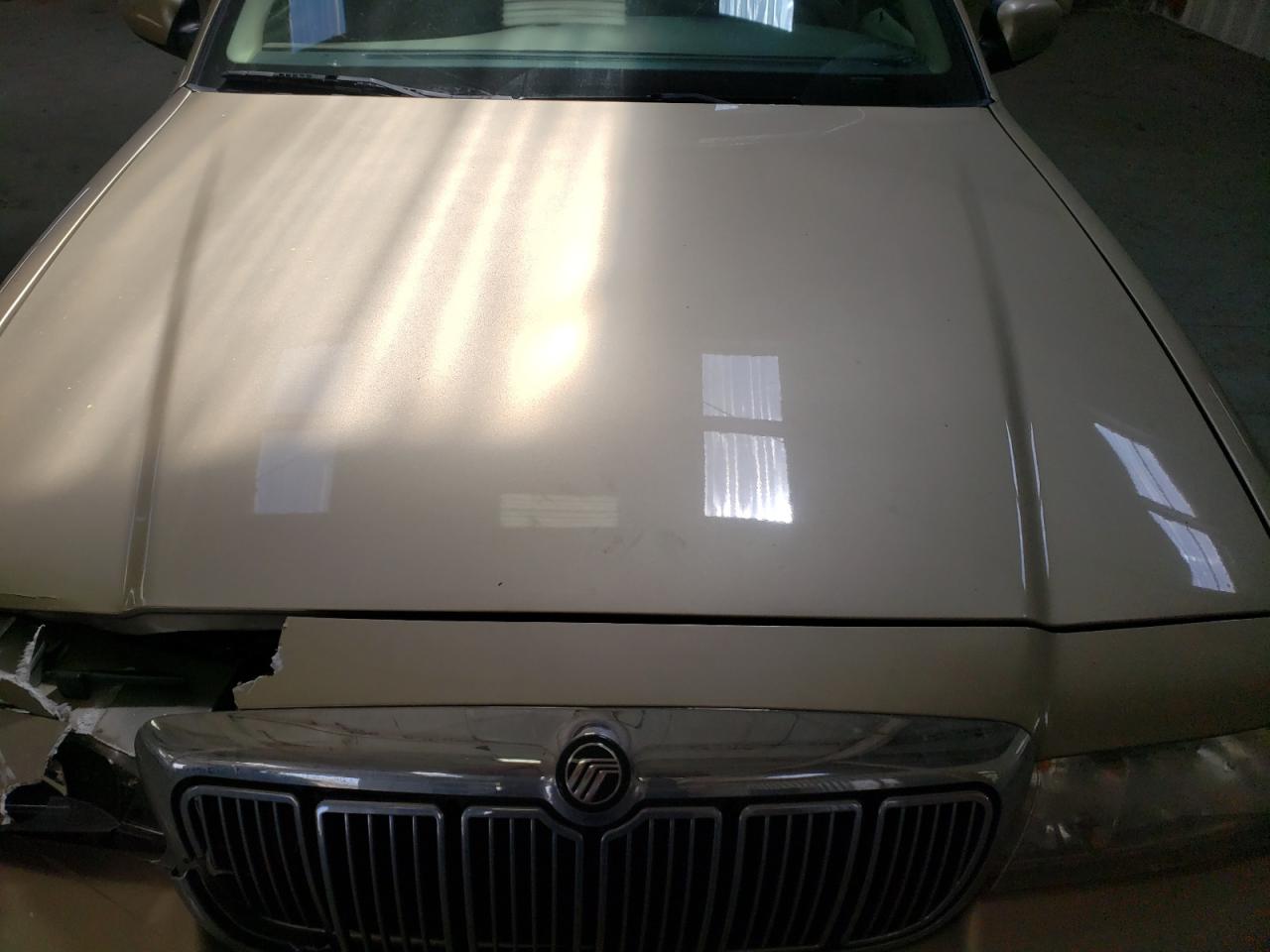 Photo 7 from auction – 2000 MERCURY GRAND MARQ with VIN 2MEFM75W7YX733050