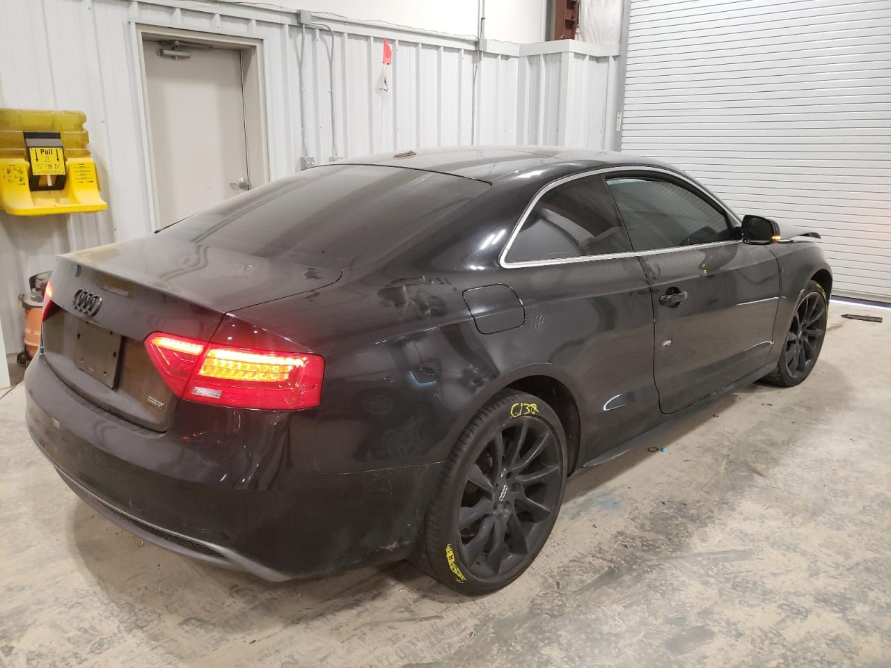 Photo 4 from auction – 2016 AUDI A5 PREMIUM with VIN WAUM2AFR4GA030787