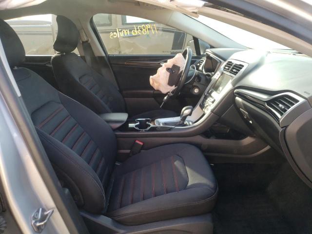Photo 5 from auction – 2016 FORD FUSION SE with VIN 3FA6P0H72GR159867