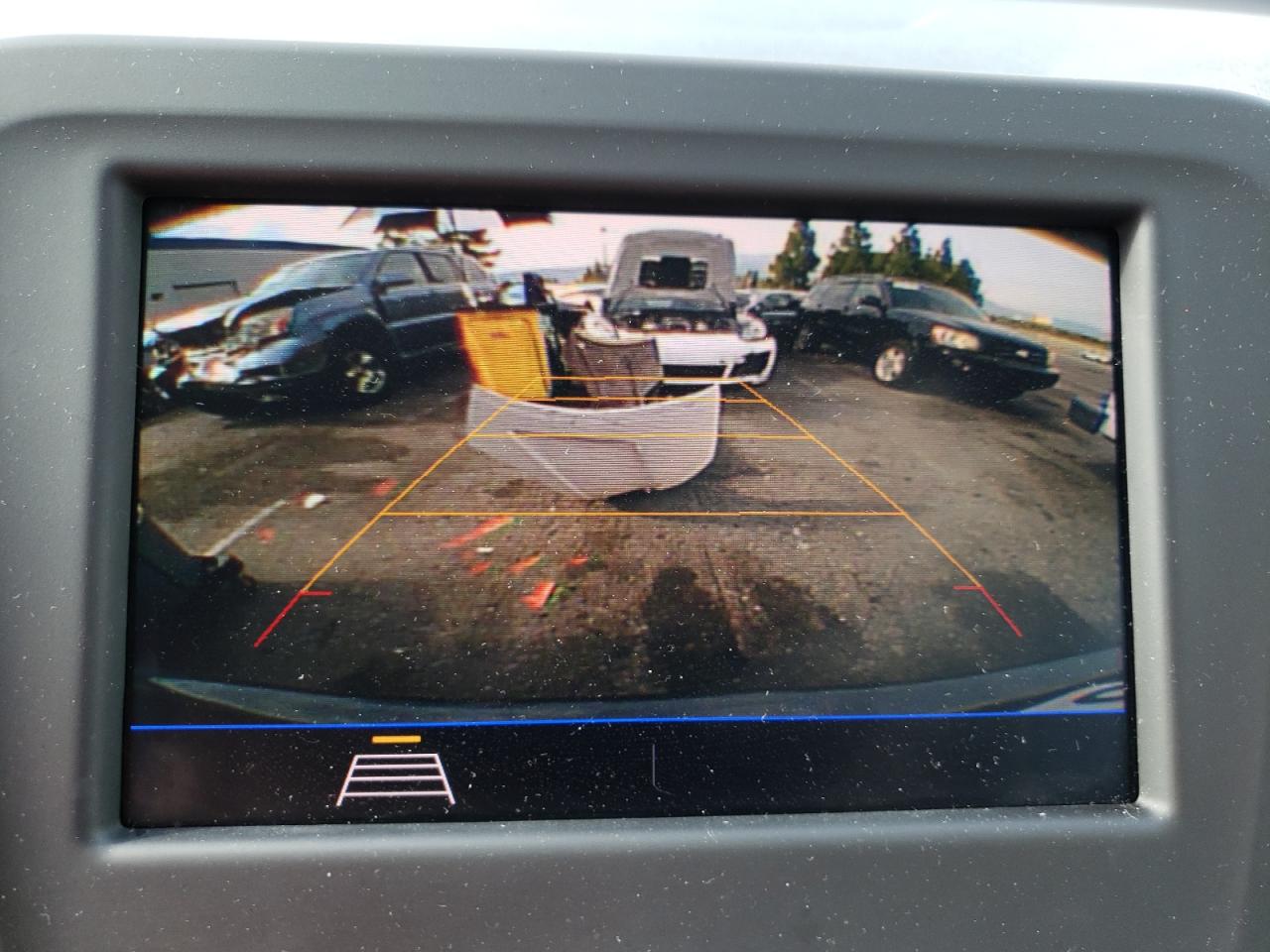 Photo 9 from auction – 2021 CHEVROLET EQUINOX LT with VIN 3GNAXUEV4ML389947