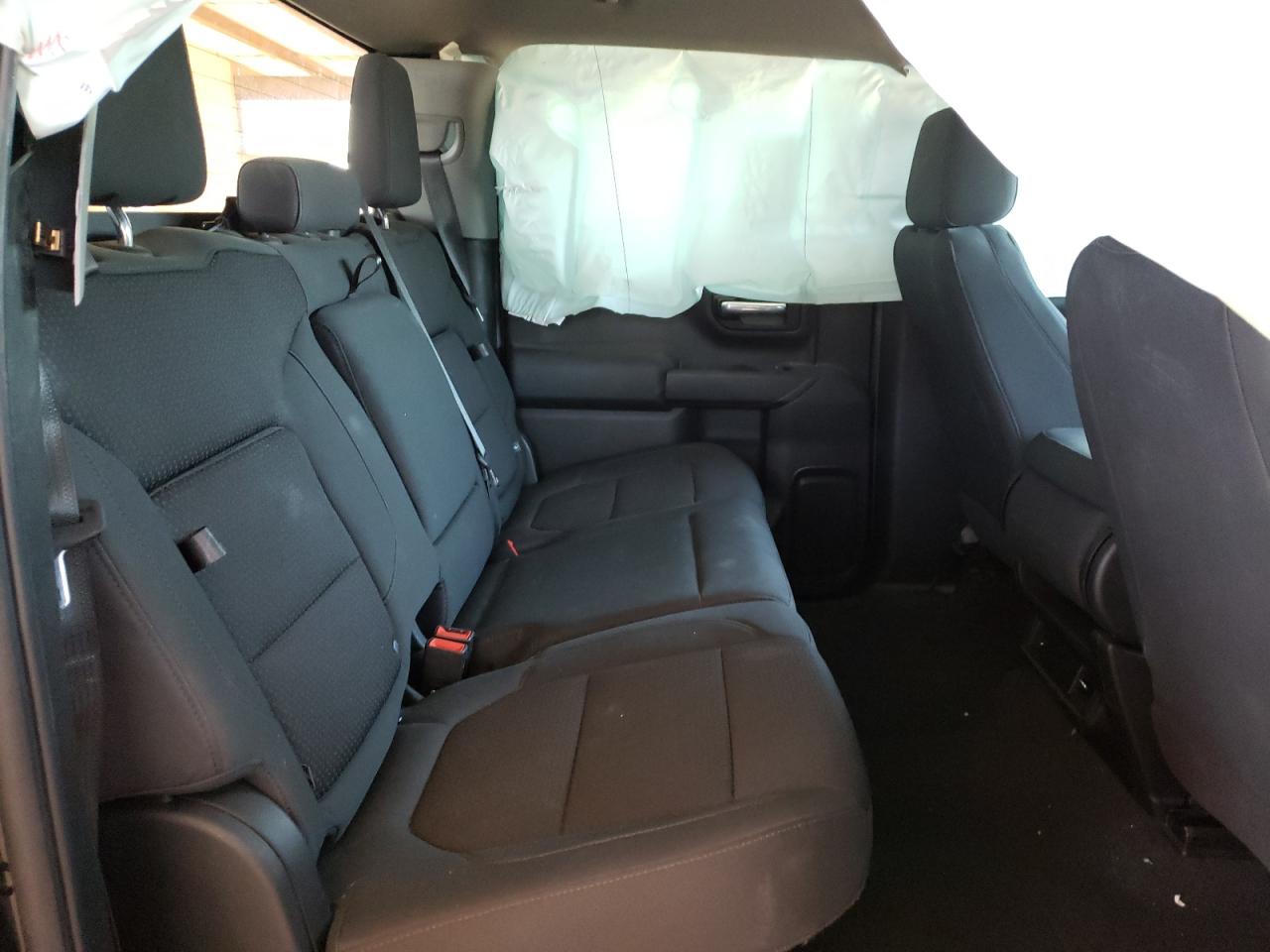 Photo 6 from auction – 2019 CHEVROLET SILVERADO with VIN 3GCUYBEF4KG700394