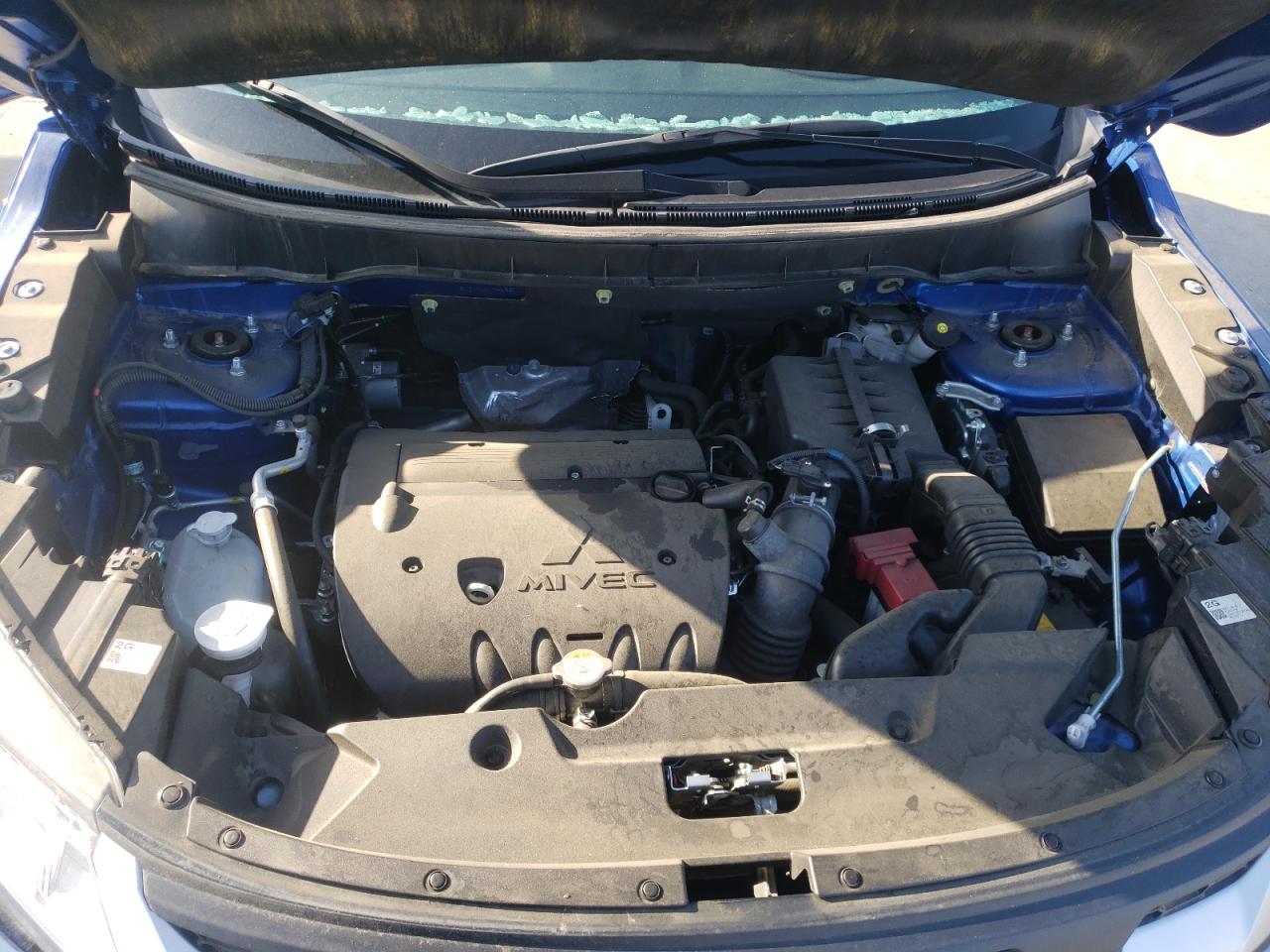 Photo 7 from auction – 2021 MITSUBISHI OUTLANDER with VIN JA4APUAUXMU014635