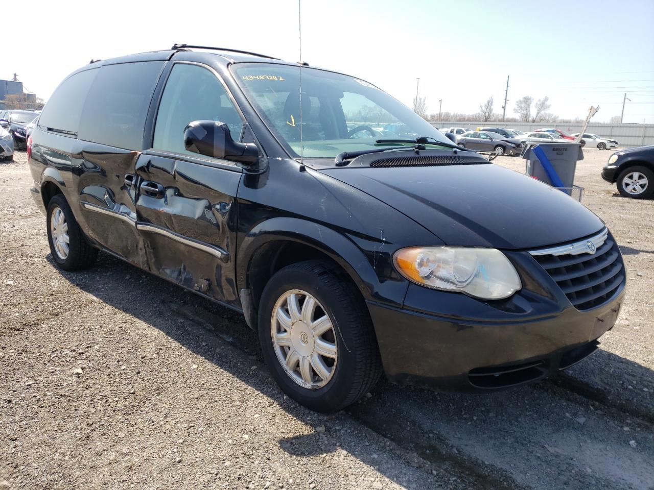 Photo 1 from auction – 2007 CHRYSLER TOWN & COU with VIN 2A4GP54L67R167548