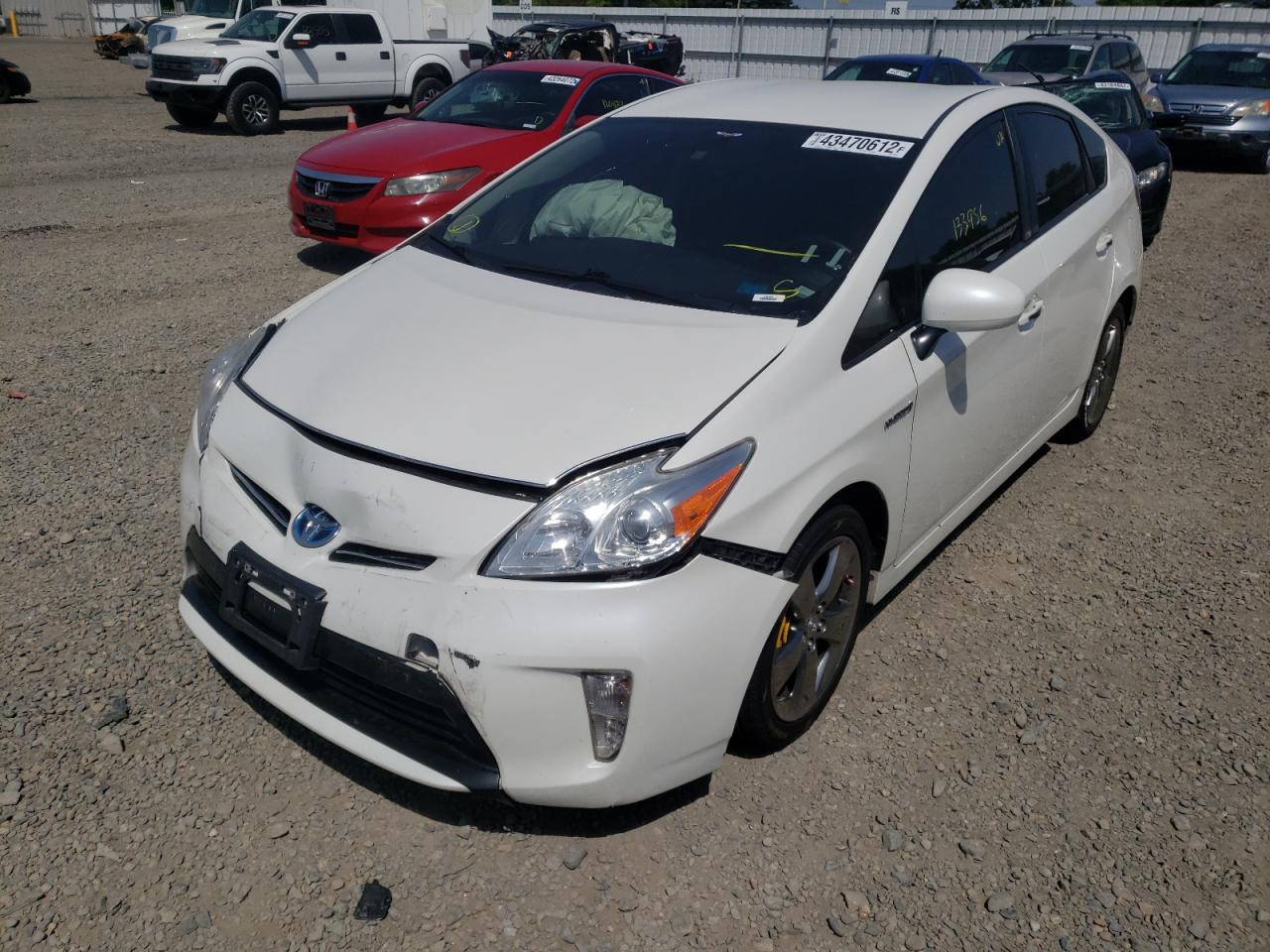 Photo 2 from auction – 2013 TOYOTA PRIUS with VIN JTDKN3DU4D5606189
