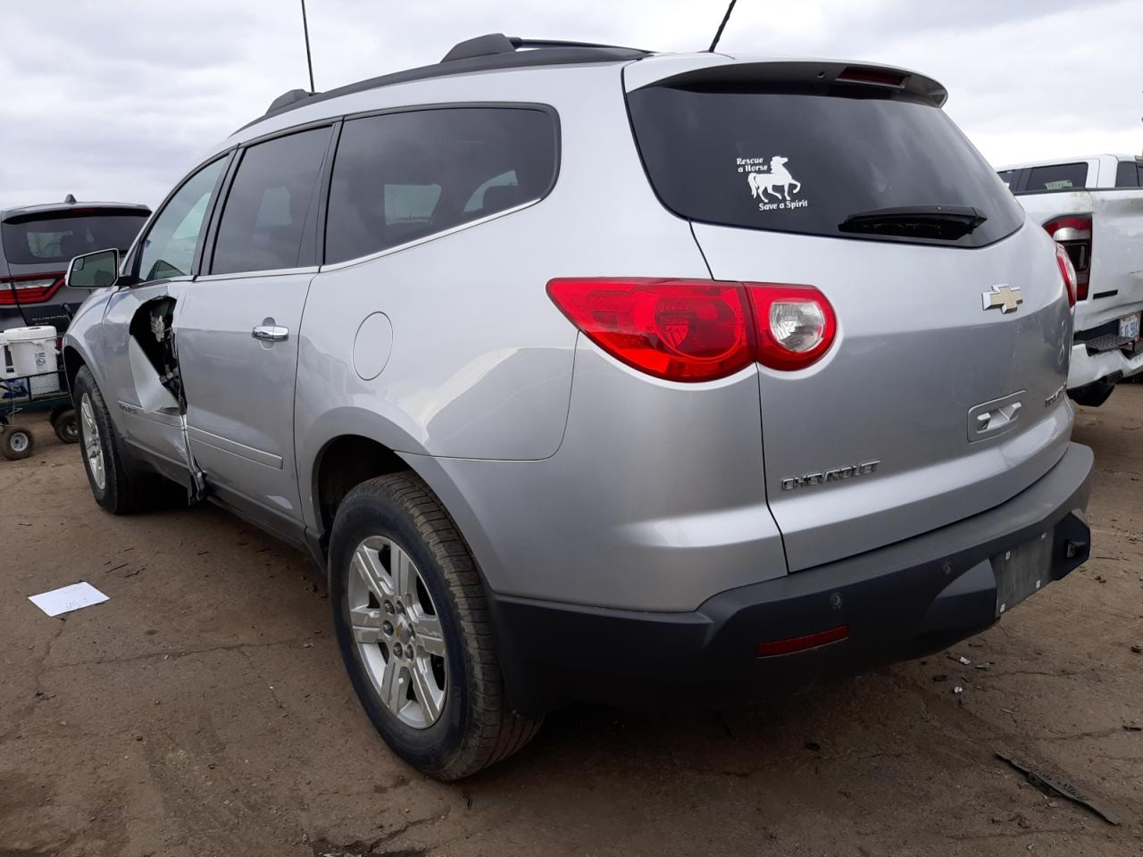 Photo 3 from auction – 2009 CHEVROLET TRAVERSE L with VIN 1GNER23DX9S128549